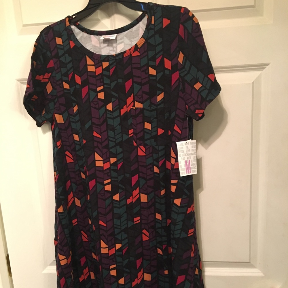 Lularoe Carly L
